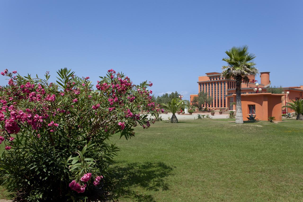 Toscana Sport Resort Calambrone Extérieur photo